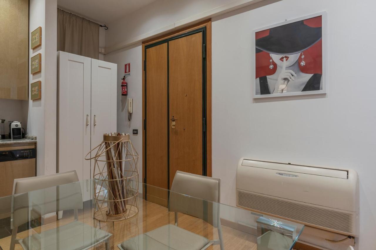 Piazza Di Spagna Elegant Flat Rome Bagian luar foto